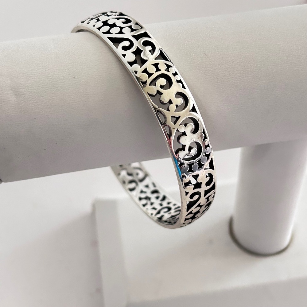 Silver Plate Filigree Bangle Bracelet Swirled Enchant Bangle Bracelet